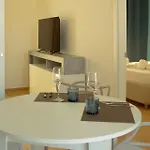 Apartmanhotel Sunshine Luxury - Private Pool And - Lido 4*