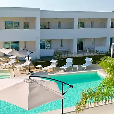 Sunshine Luxury - Private Pool And - Lido Policoro